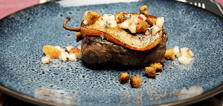 Tournedos de Bœuf façon Rossini à la Poire